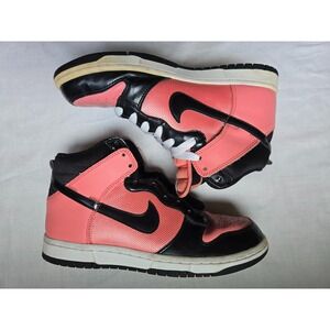 Vintage 2008 Nike Dunk High Bright Peach. Size 9